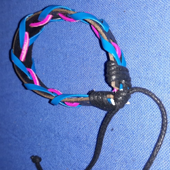 Bracelets - Picture 2 of 2
